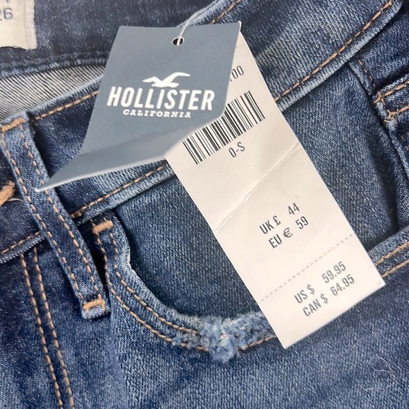 NWT HOLLISTER CURVY MID-RISE DISTRESSED JEANS. W24 L26 - Picture 2 of 5